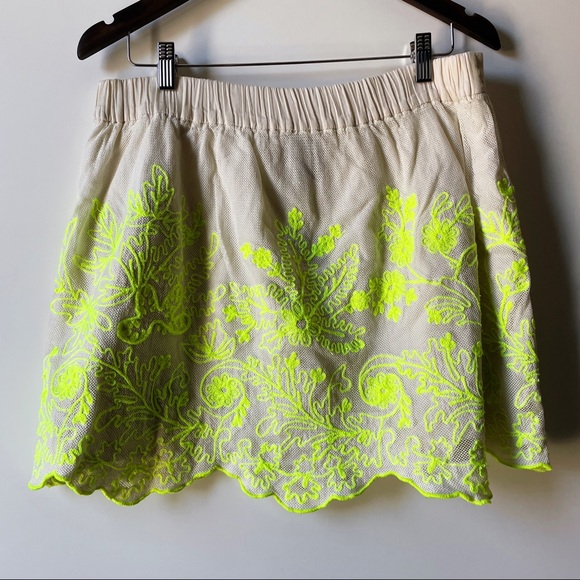 Anthropologie Dresses & Skirts - Anthropologie Vanessa Virginia Electric Vine Skirt